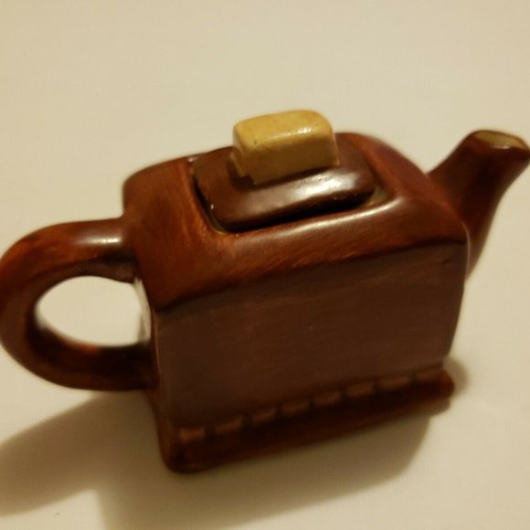 Mini Teapot Figurine Clock Youngs China 1998 - Picture 6 of 12